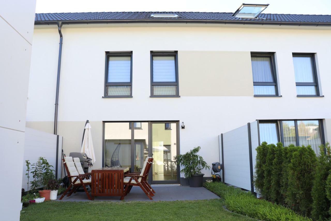 Privatzimmer An Der Messe Hanóver Exterior foto